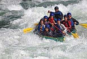 Adrenalin Tutkunlarının Vazgeçilmezi Rafting